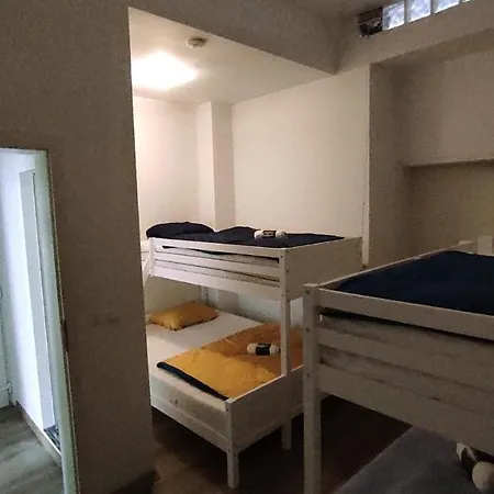 Preiswert In Der City Naehe Hbf Apartamento